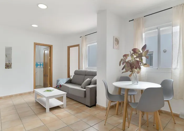 Perez Zara 4 Кониль-де-ла-Фронтера