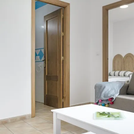 Perez Zara 4 *